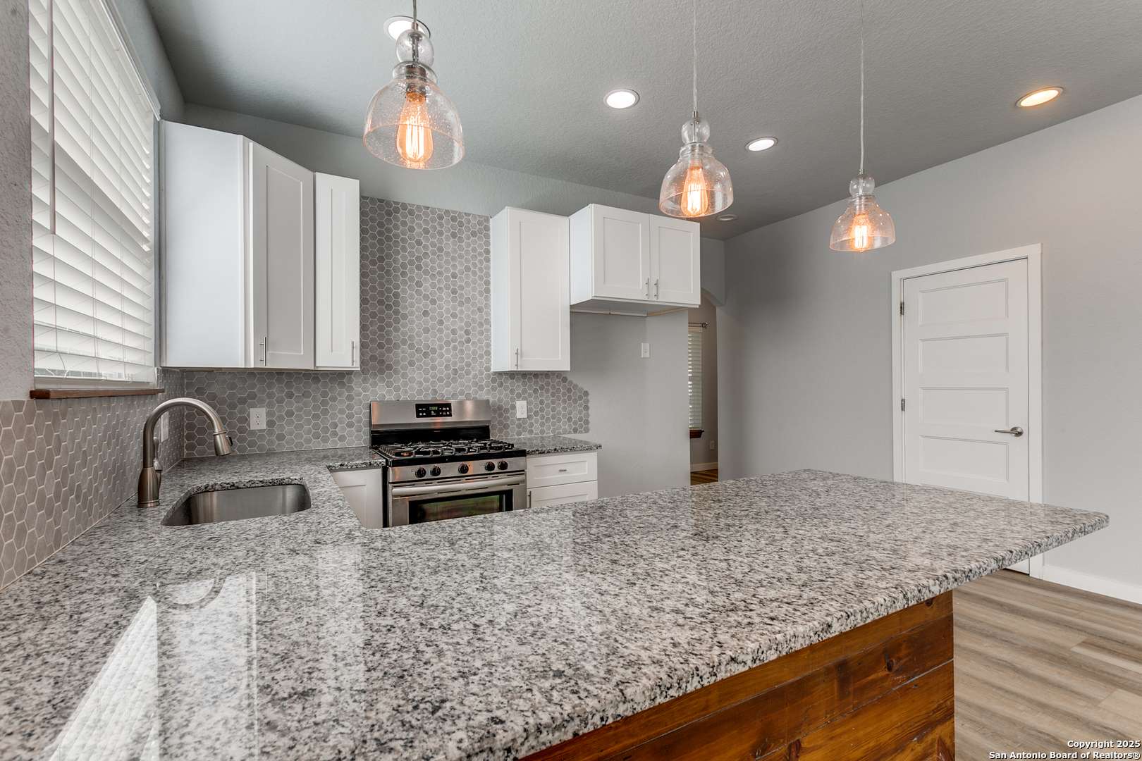 San Antonio, TX 78210,123 Kearney