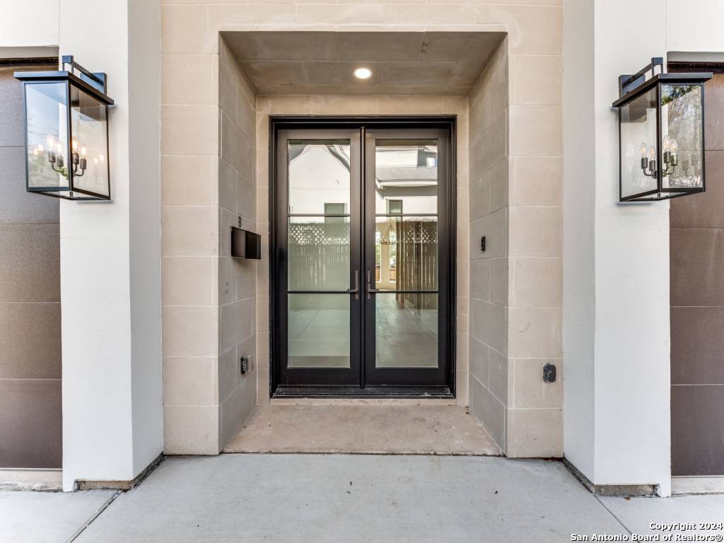 San Antonio, TX 78212-1727,103 WILDWOOD UNIT B