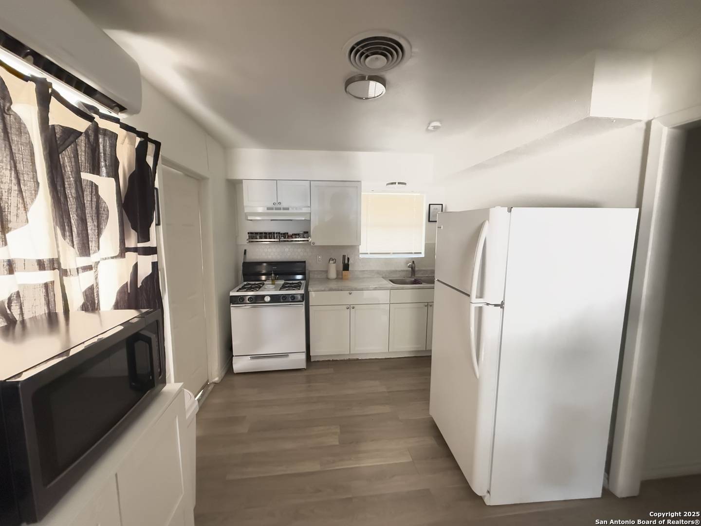 San Antonio, TX 78201,511 Venice UNIT # 102