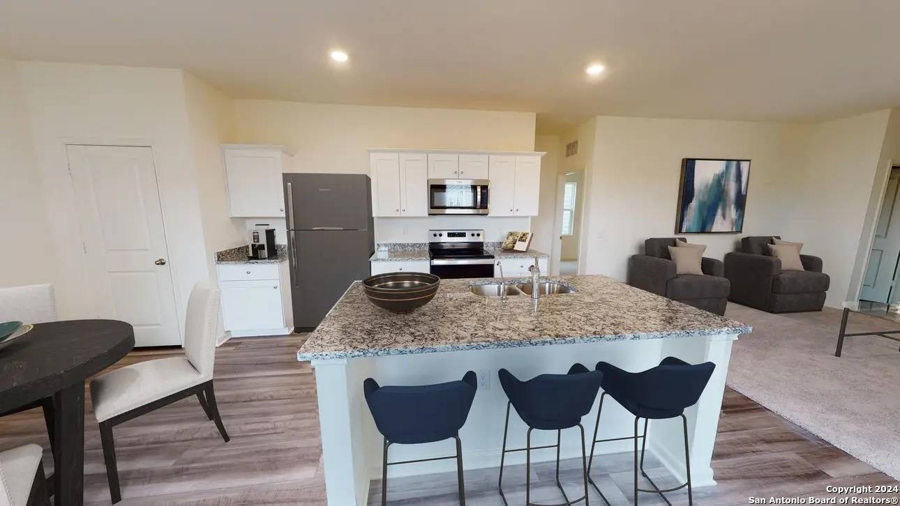 San Antonio, TX 78252,7733 Fern Pass