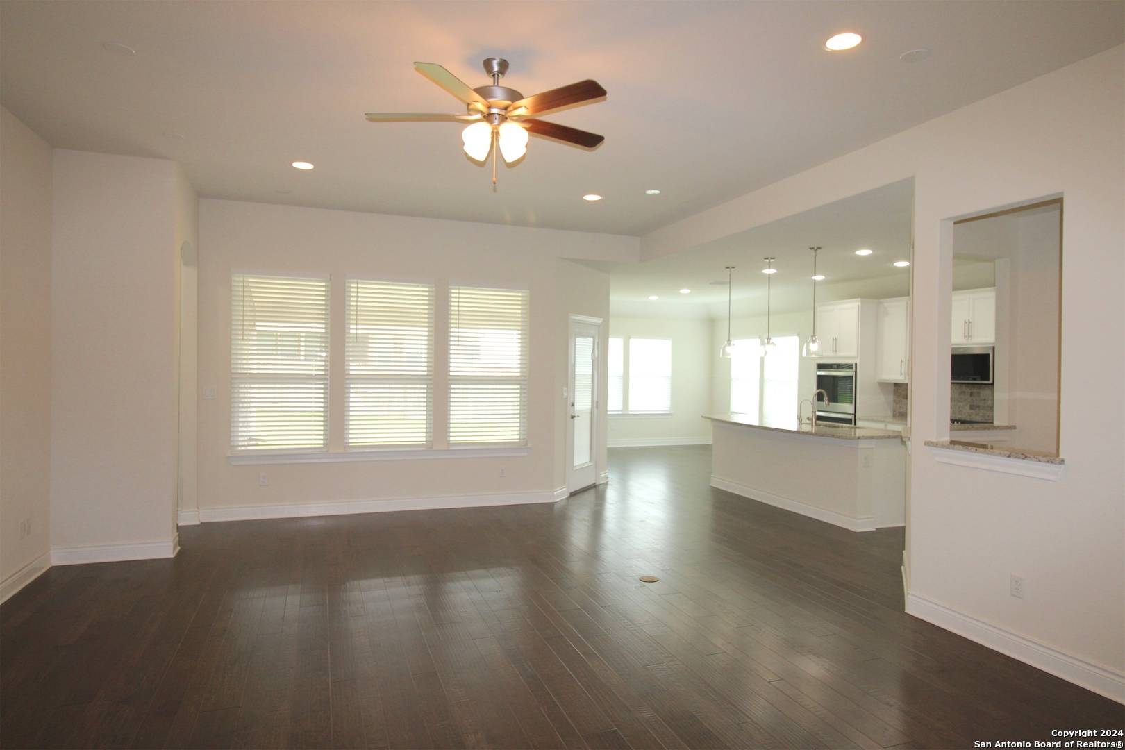 San Antonio, TX 78261,3050 Bright Skies