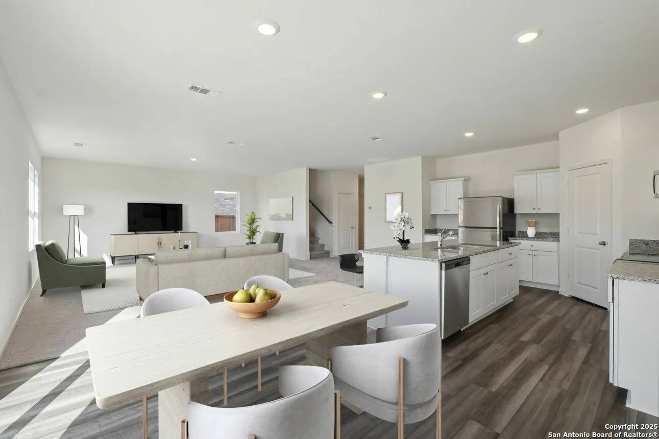 Converse, TX 78109,5907 Kellog Court