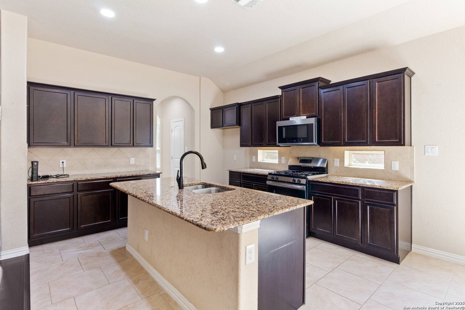 San Antonio, TX 78253,5035 Italica Road