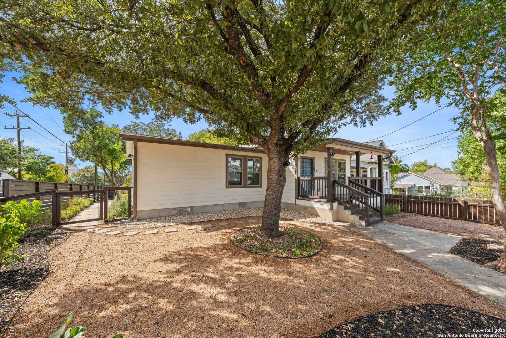 San Antonio, TX 78202,1103 N Olive