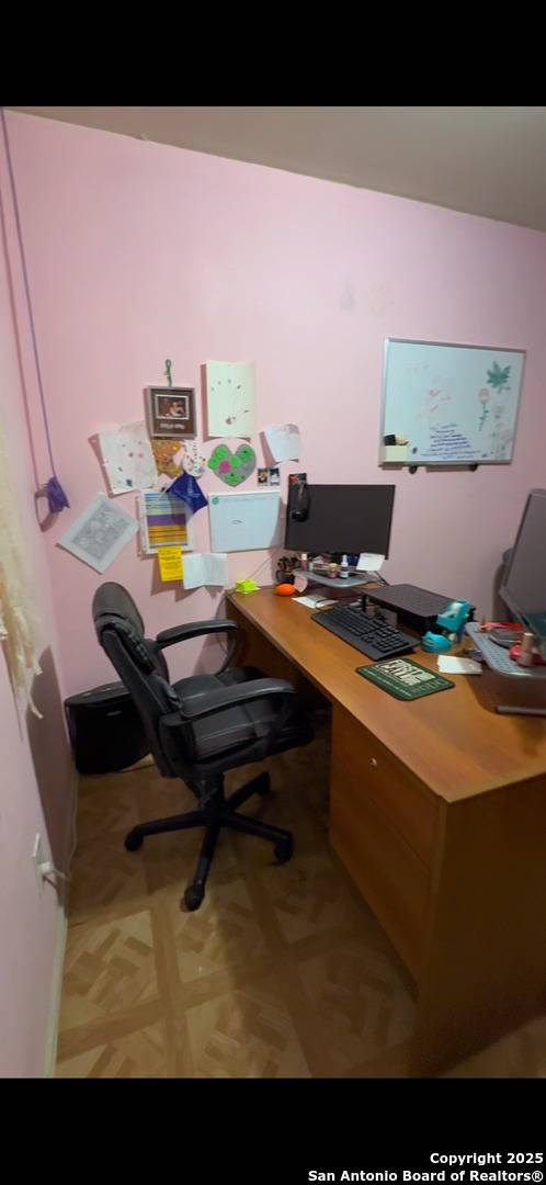 San Antonio, TX 78227,554 Park Village