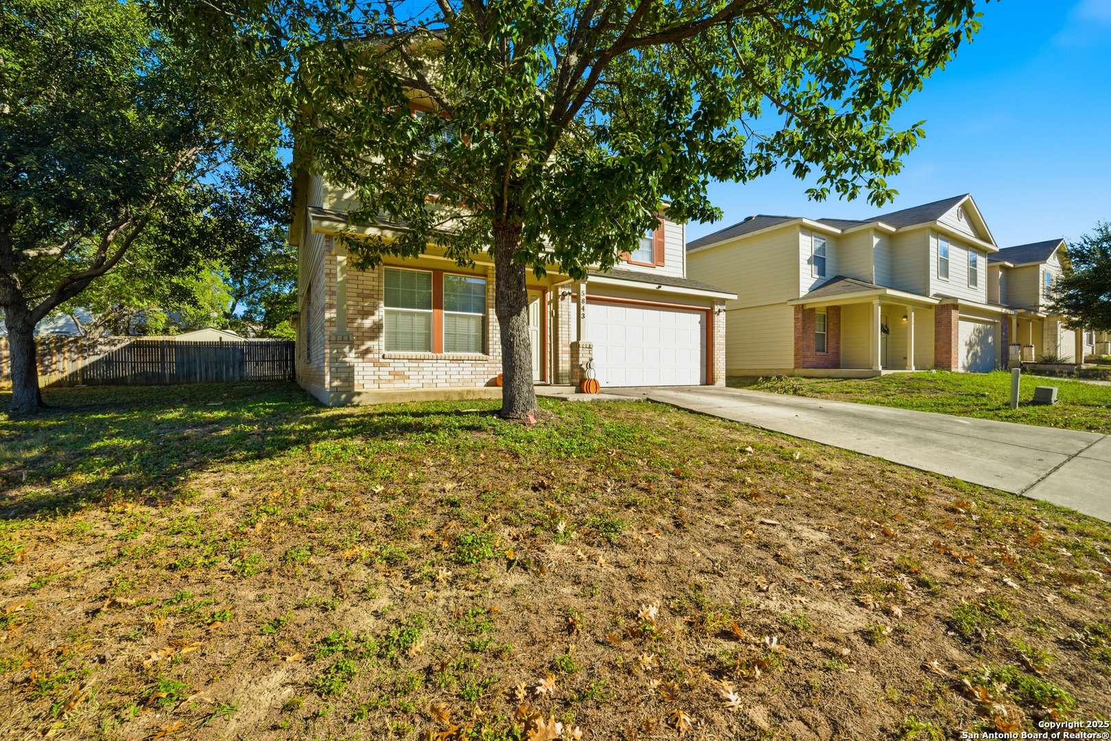 San Antonio, TX 78249,5843 Sherbrooke Oak