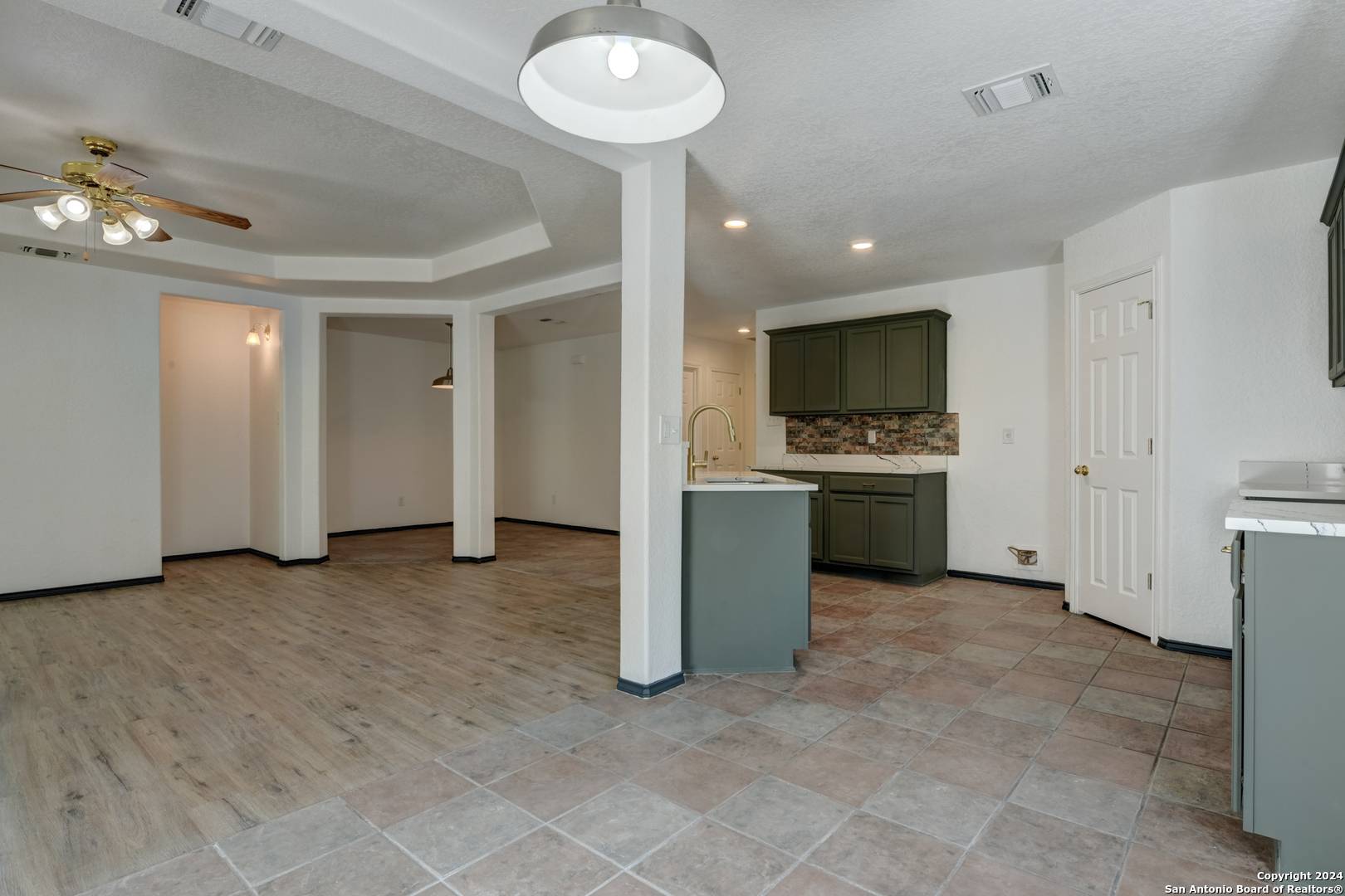 San Antonio, TX 78251-2829,8234 GRISSOM CIRCLE