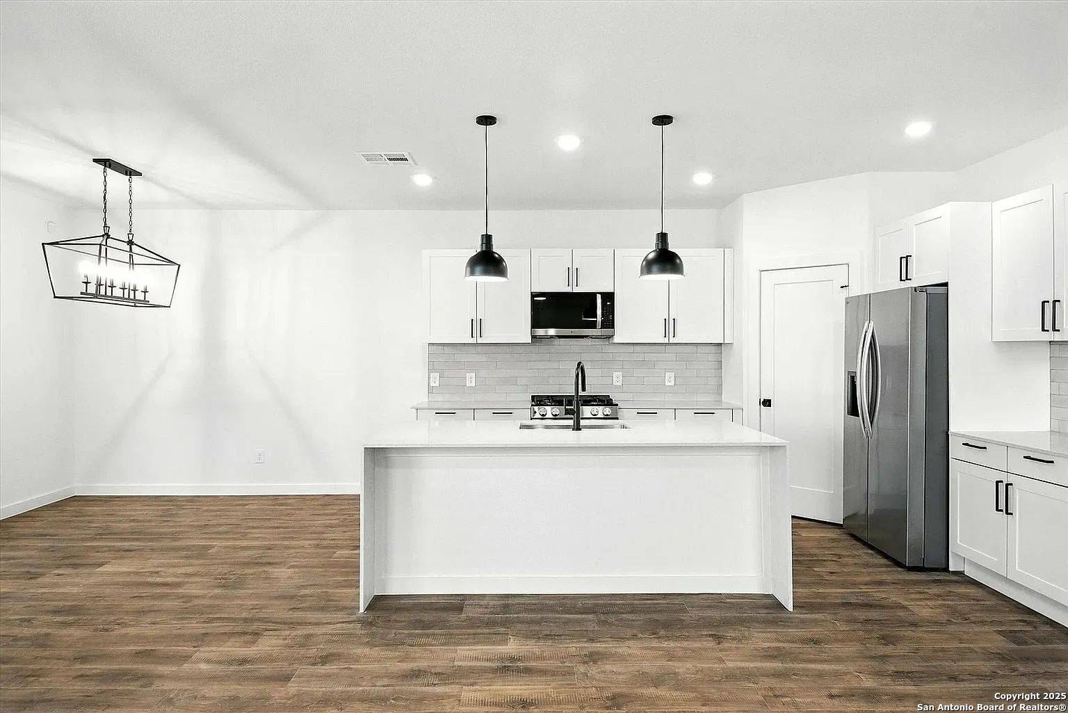 Dayton, TX 77535,1809 N Peach Creek Dr UNIT 3B