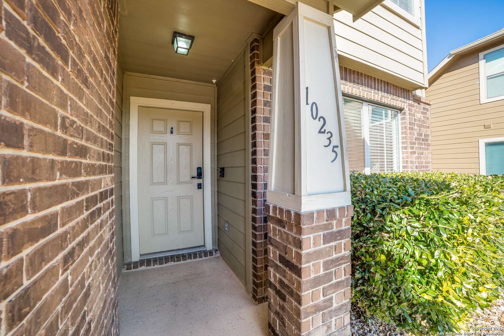 San Antonio, TX 78245,10235 Bonavantura