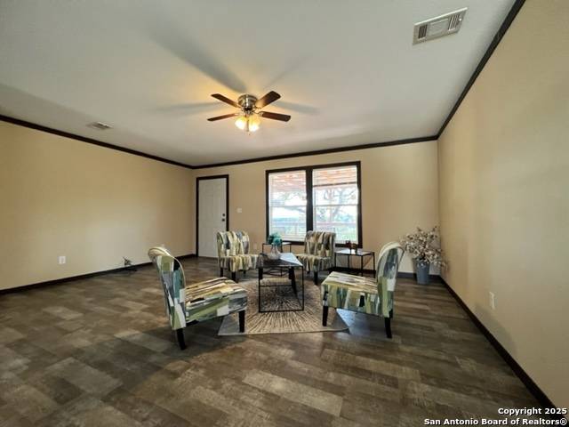 Spring Branch, TX 78070,833 Cimarron