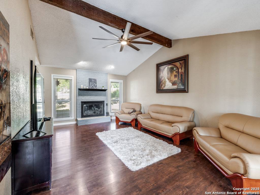 New Braunfels, TX 78130-3551,1174 Mooncrest