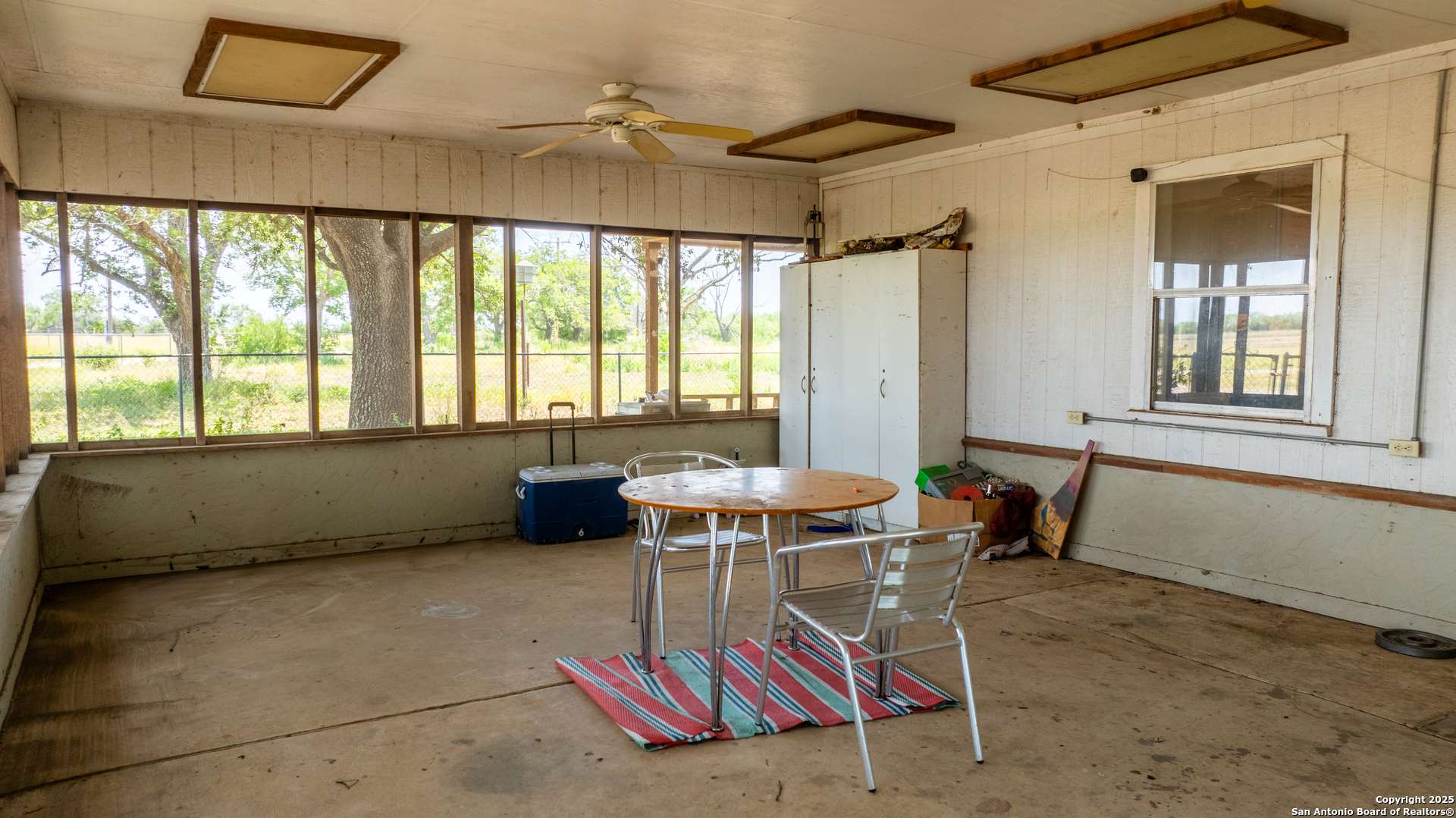 La Pryor, TX 78872,4843 FM 1436