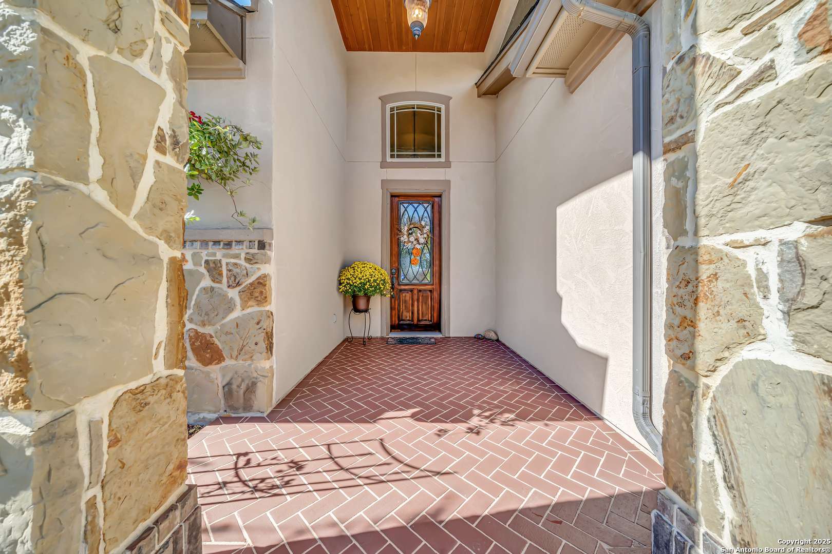 San Antonio, TX 78256,7634 Hays Hill