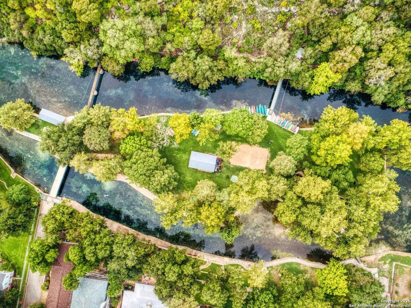 New Braunfels, TX 78130,353 Lakeview Blvd