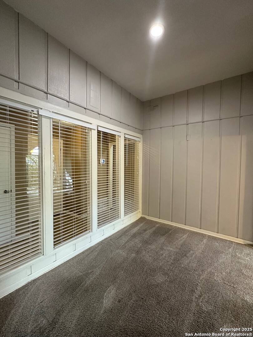 San Antonio, TX 78244,6802 Twin Lake