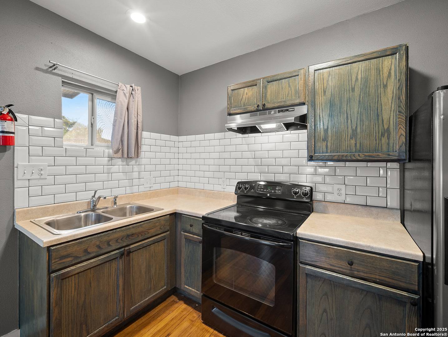 San Antonio, TX 78210,206 Rigsby