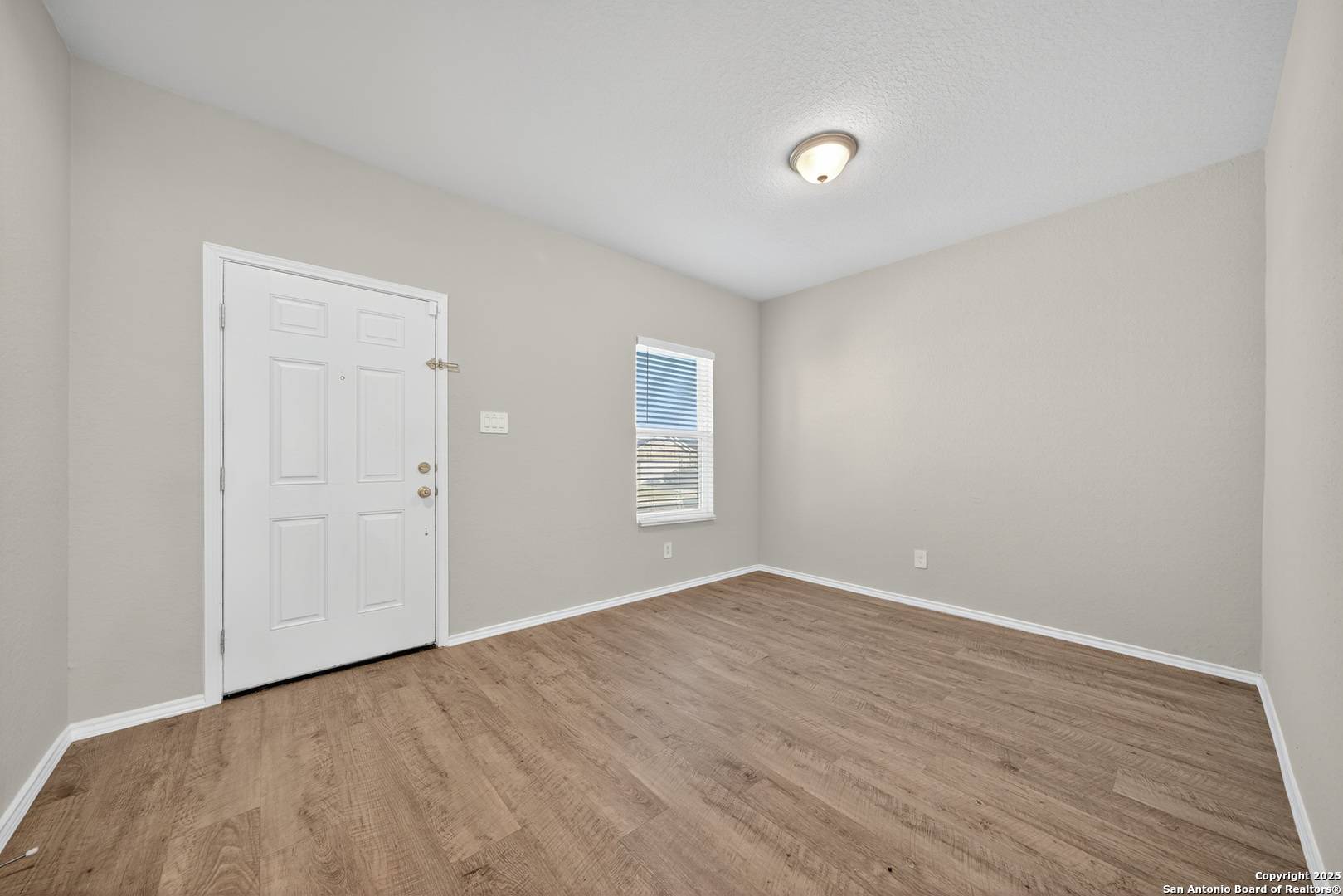 San Antonio, TX 78223,10419 Lateleaf Oak