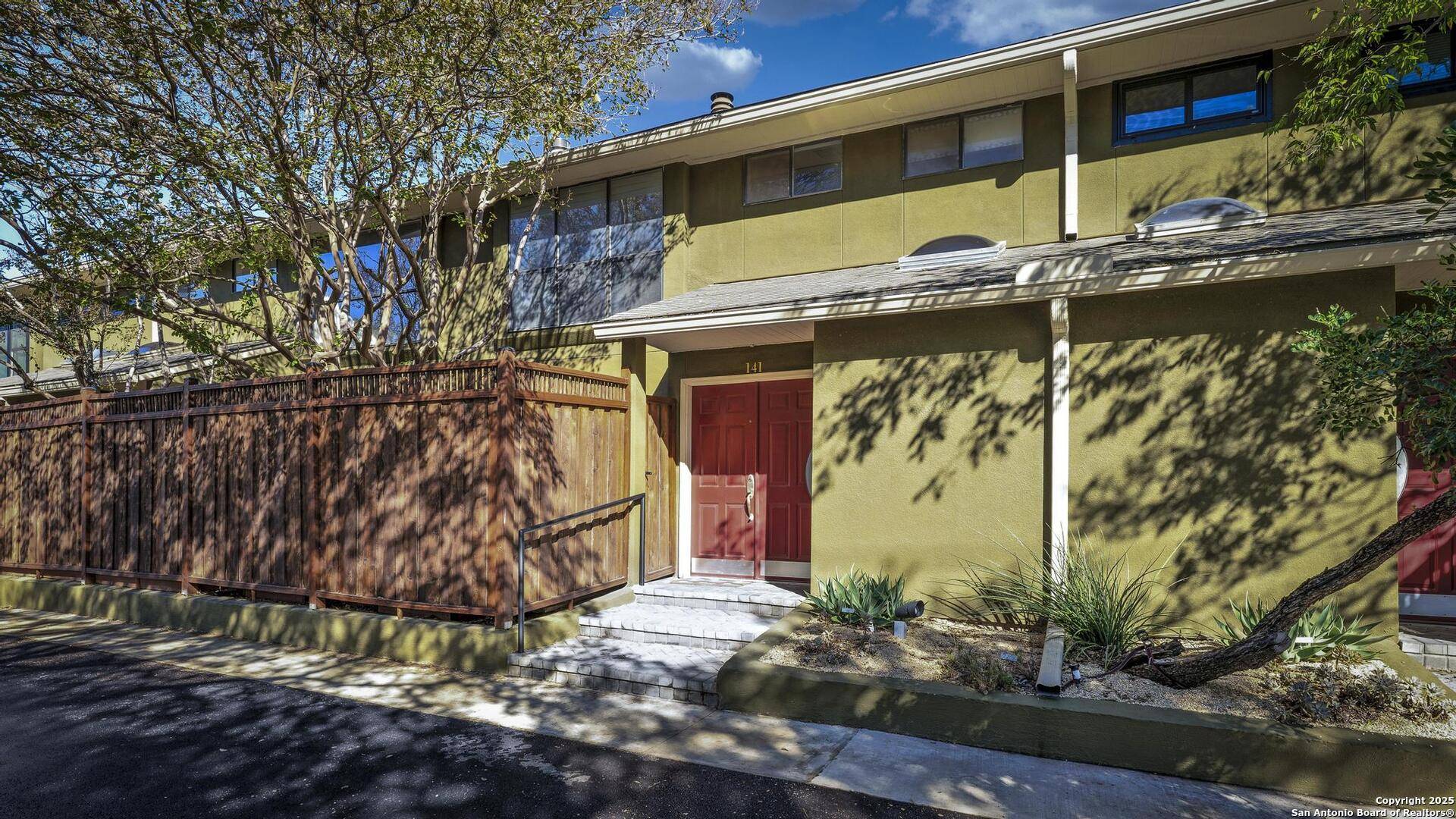 Alamo Heights, TX 78209,141 Terrell UNIT 141