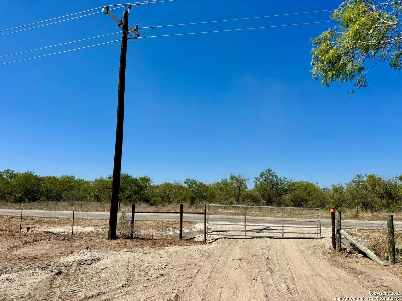 Campbellton, TX 78008,0 Fm 791