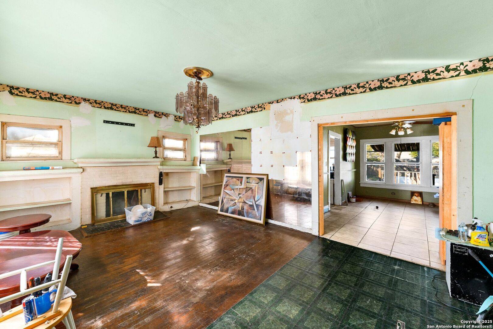 San Antonio, TX 78210,1123 Rigsby