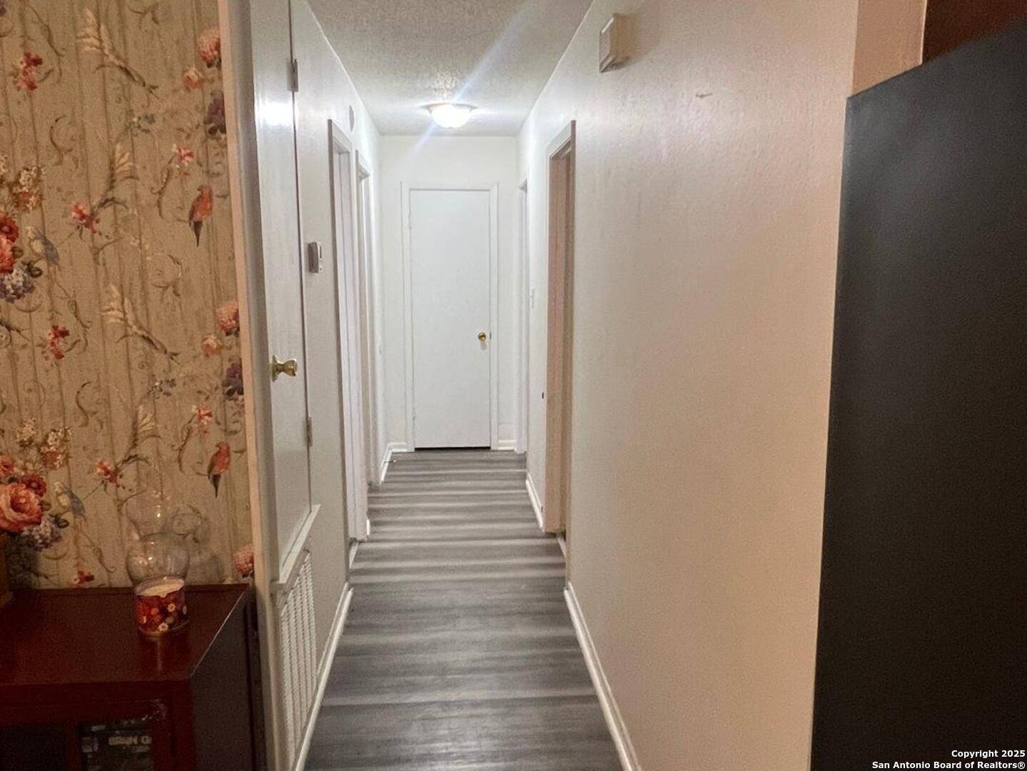 Beeville, TX 78102,1404 Glendale