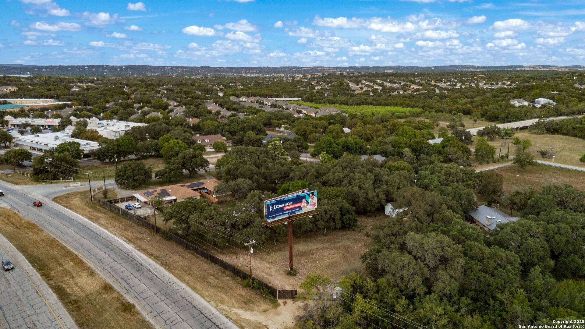 San Antonio, TX 78240,8390 Verde