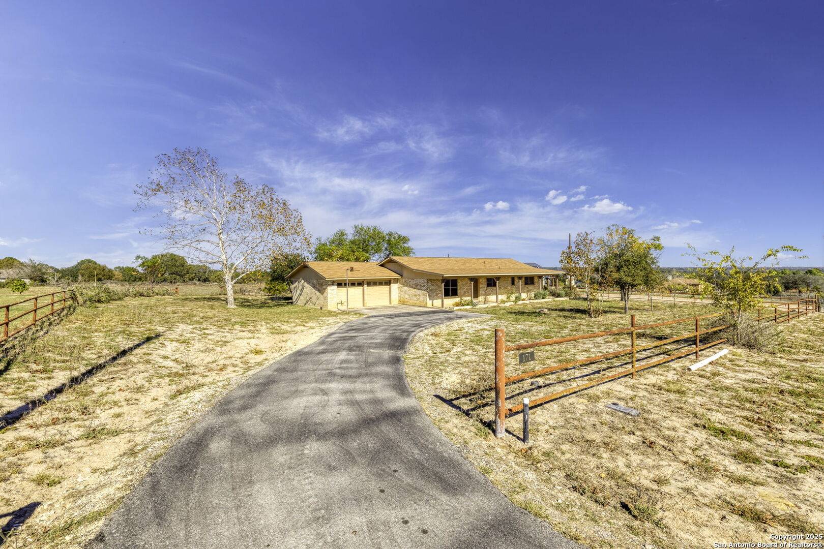 Adkins, TX 78101,171 Big Oak Drive