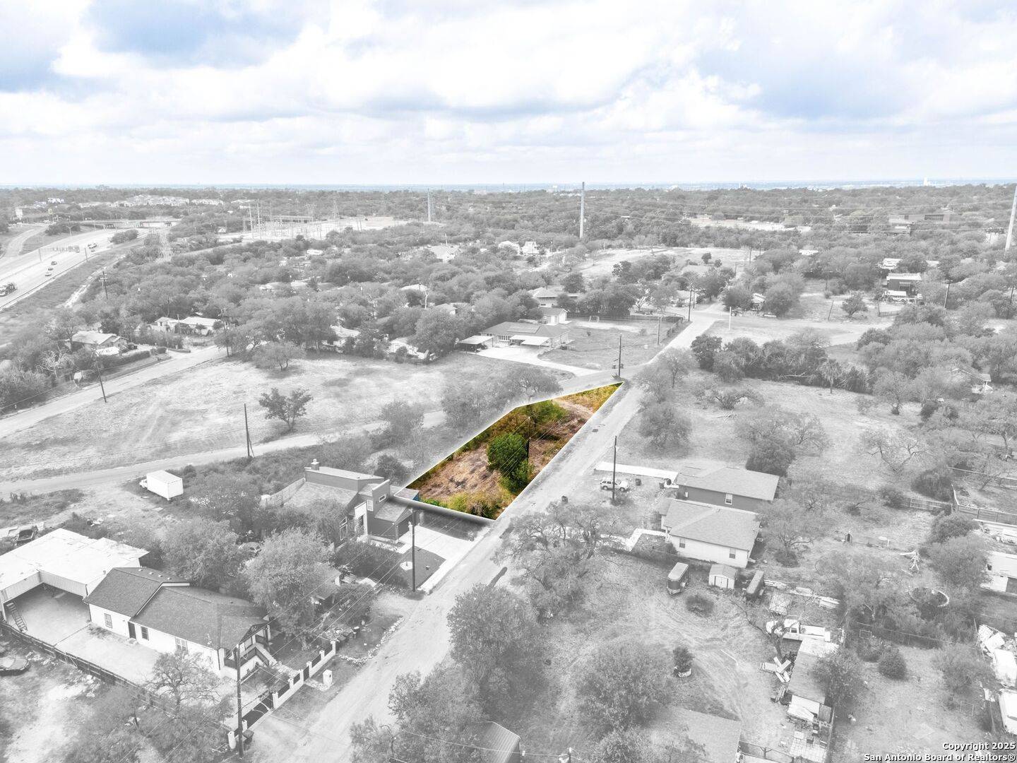 San Antonio, TX 78220,534 f