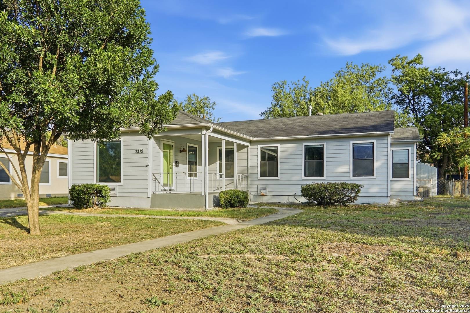 San Antonio, TX 78201,2375 W Mulberry Ave