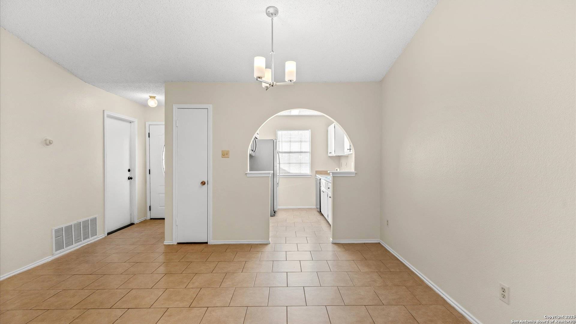 San Antonio, TX 78250,7260 Hardesty