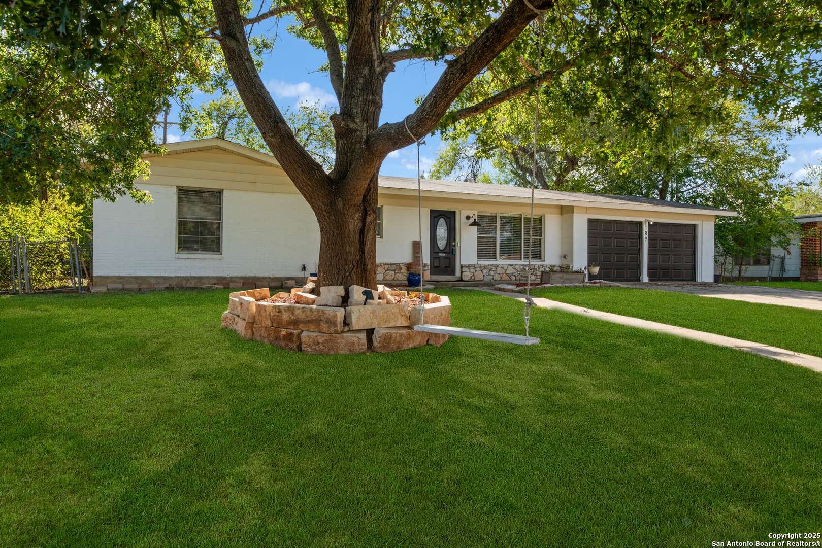 Universal City, TX 78148,189 National Blvd