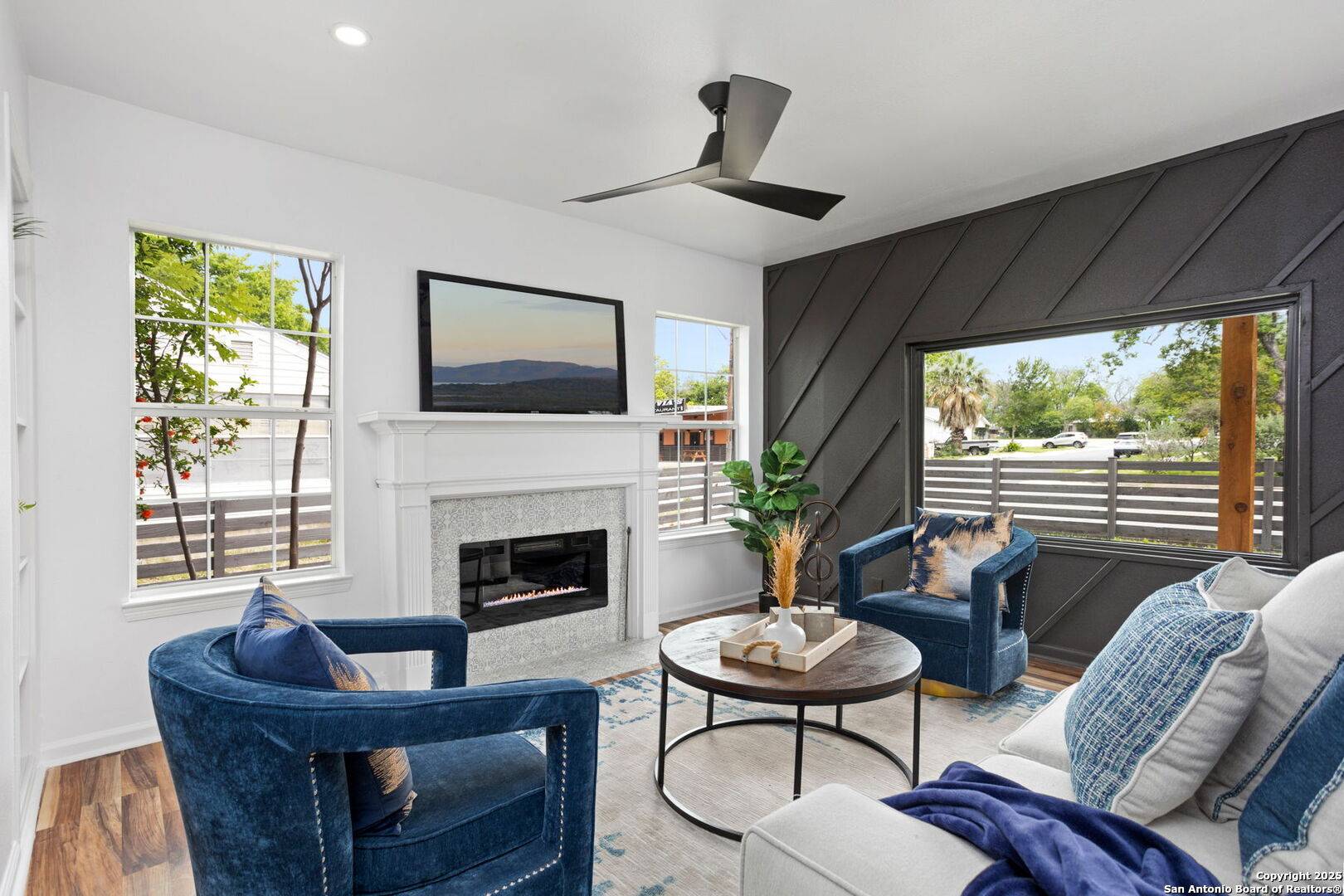 San Antonio, TX 78210,2927 New Braunfels