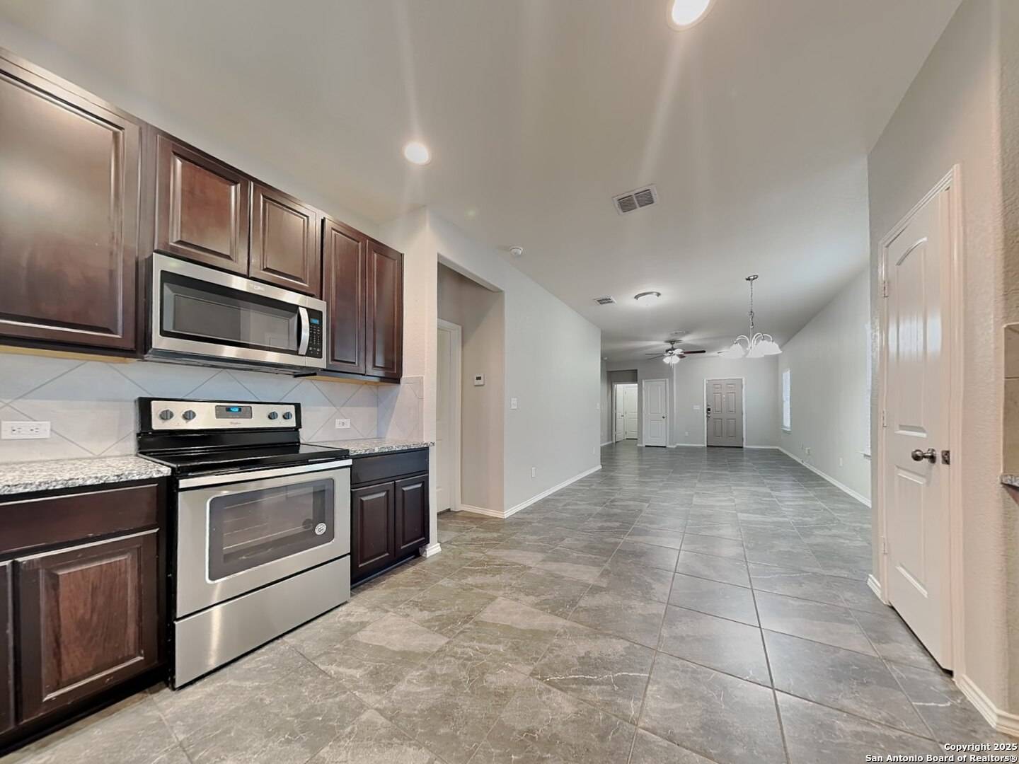 New Braunfels, TX 78130,125 Buttercup