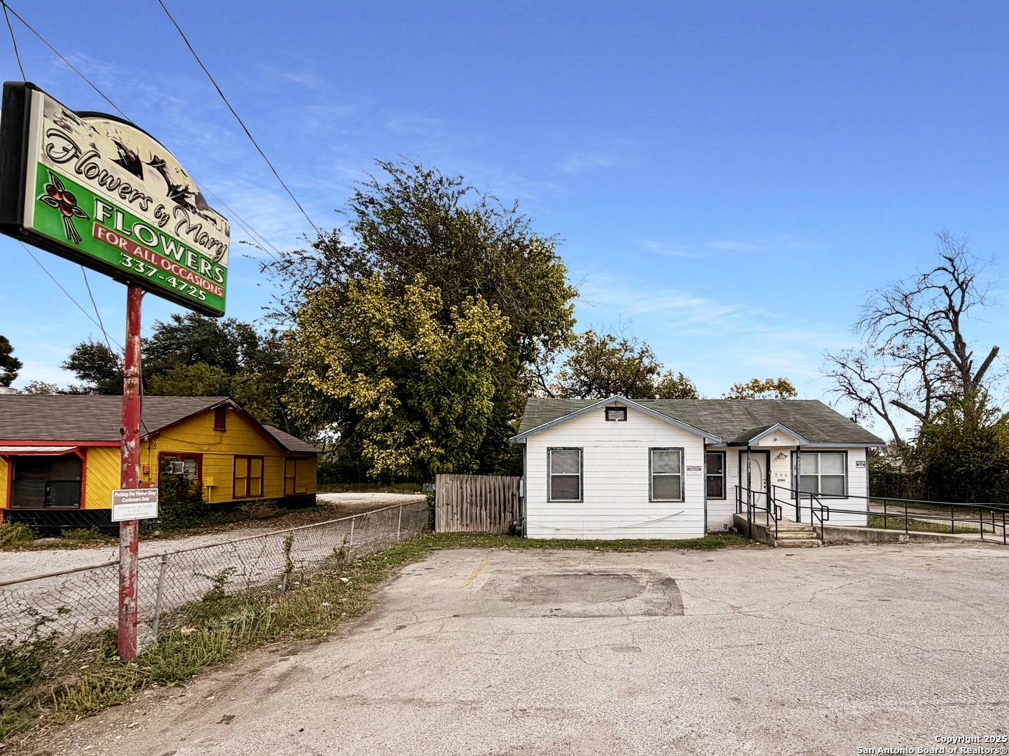 San Antonio, TX 78220,544 WW White