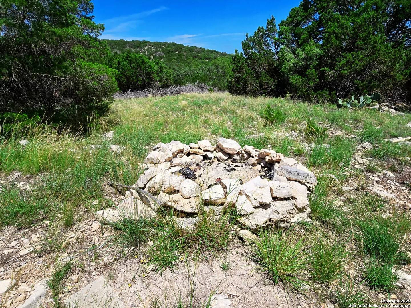 Rocksprings, TX 78880,2033 SD # 45670