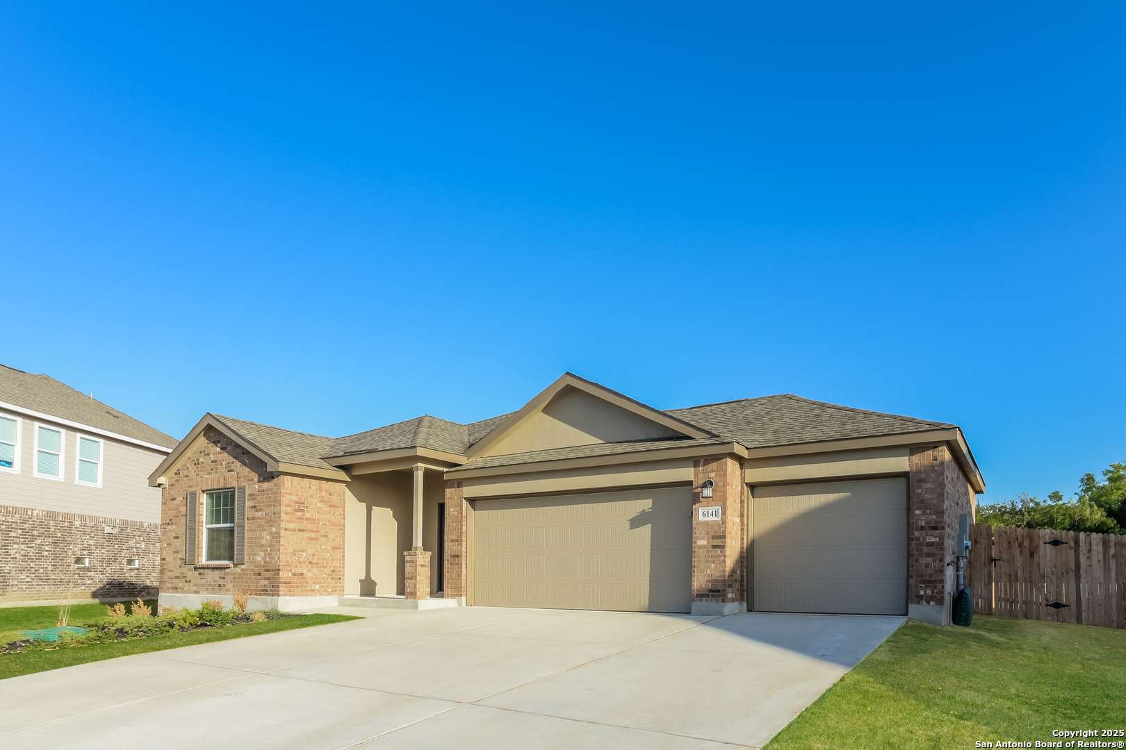 New Braunfels, TX 78132,6141 Treadle