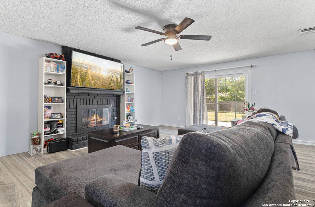 Universal City, TX 78148,829 Garden Meadow