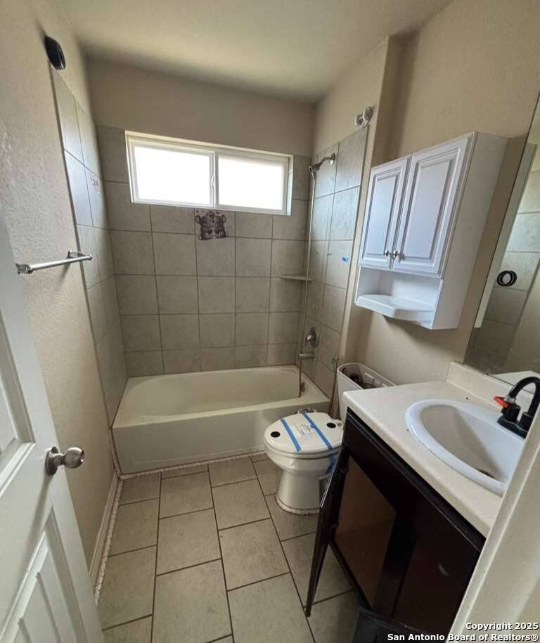 San Antonio, TX 78254,8740 Emerald Sky