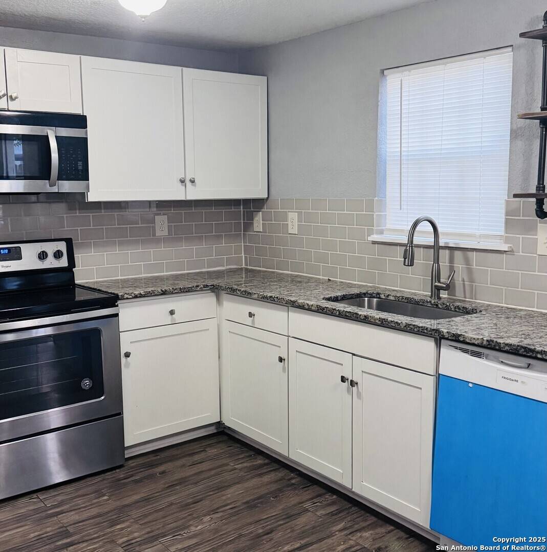 San Antonio, TX 78210-4099,248 CLIFFORD CT UNIT 102