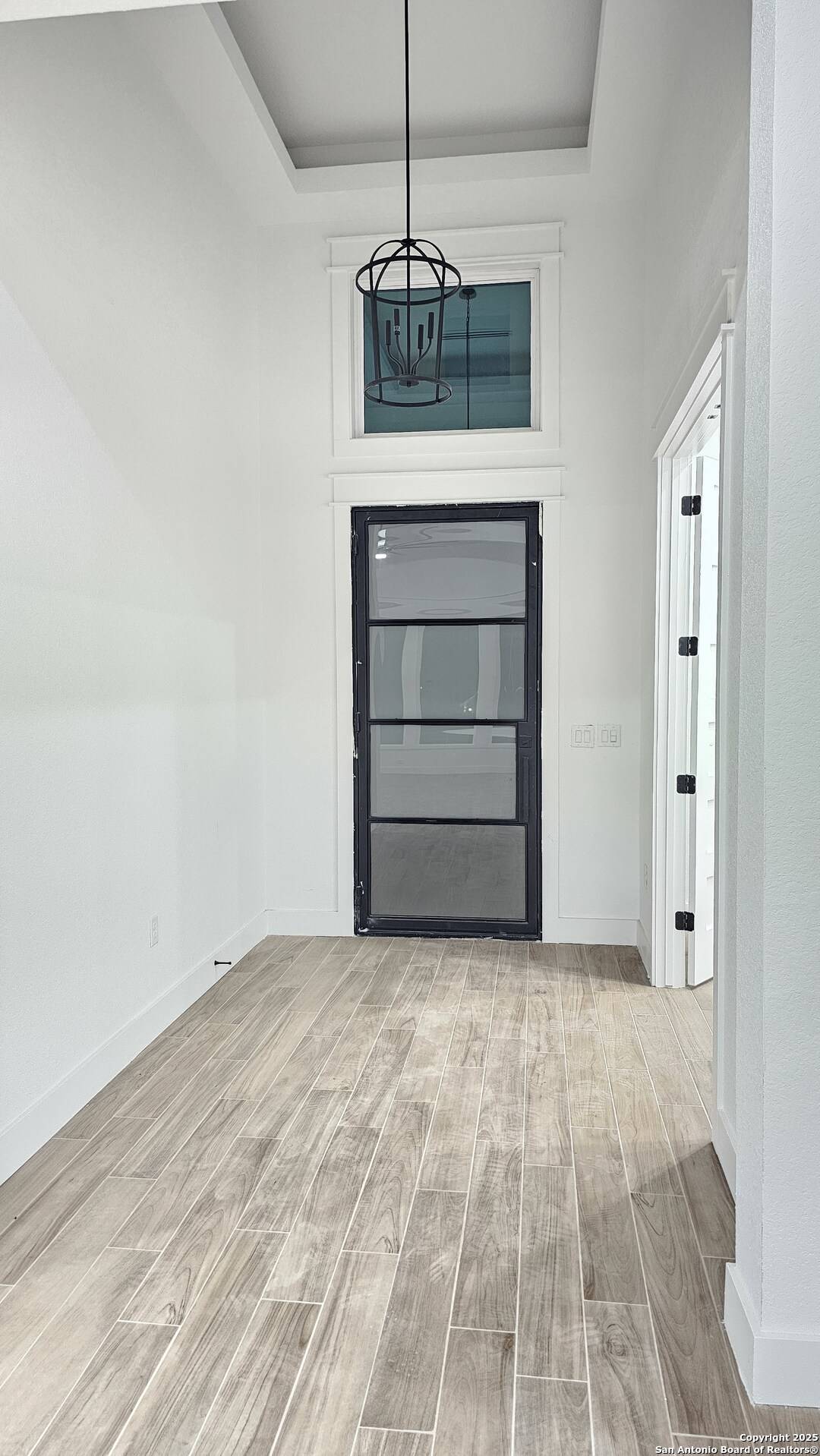 La Vernia, TX 78121,124 Sunset