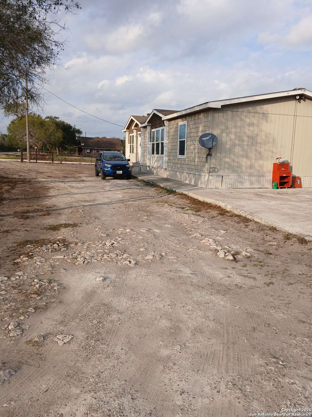 Beeville, TX 78102,2161 FM 888