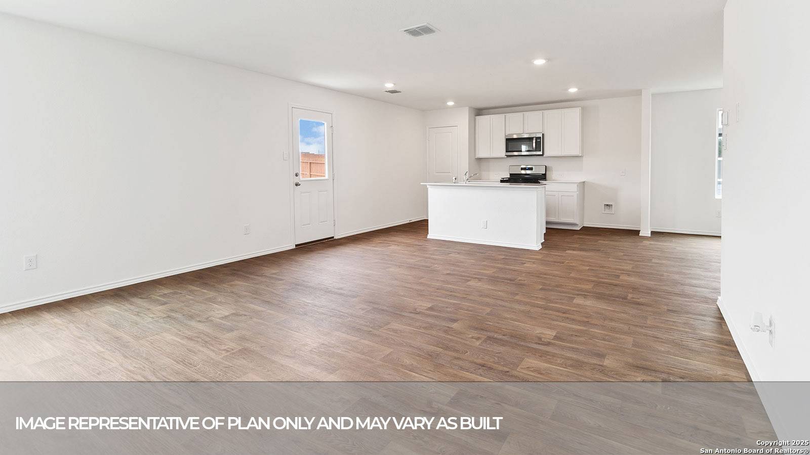 Seguin, TX 78155,1027 BOLD RUN