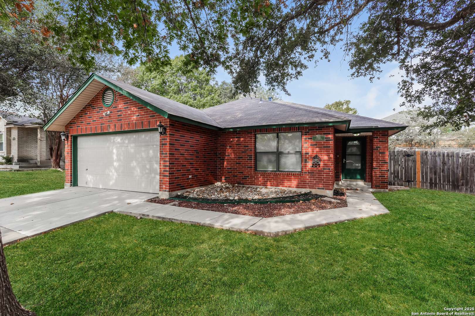 San Antonio, TX 78233,6831 Raintree Path