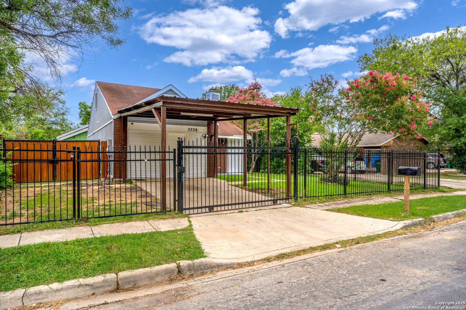 San Antonio, TX 78228,5728 Harefield