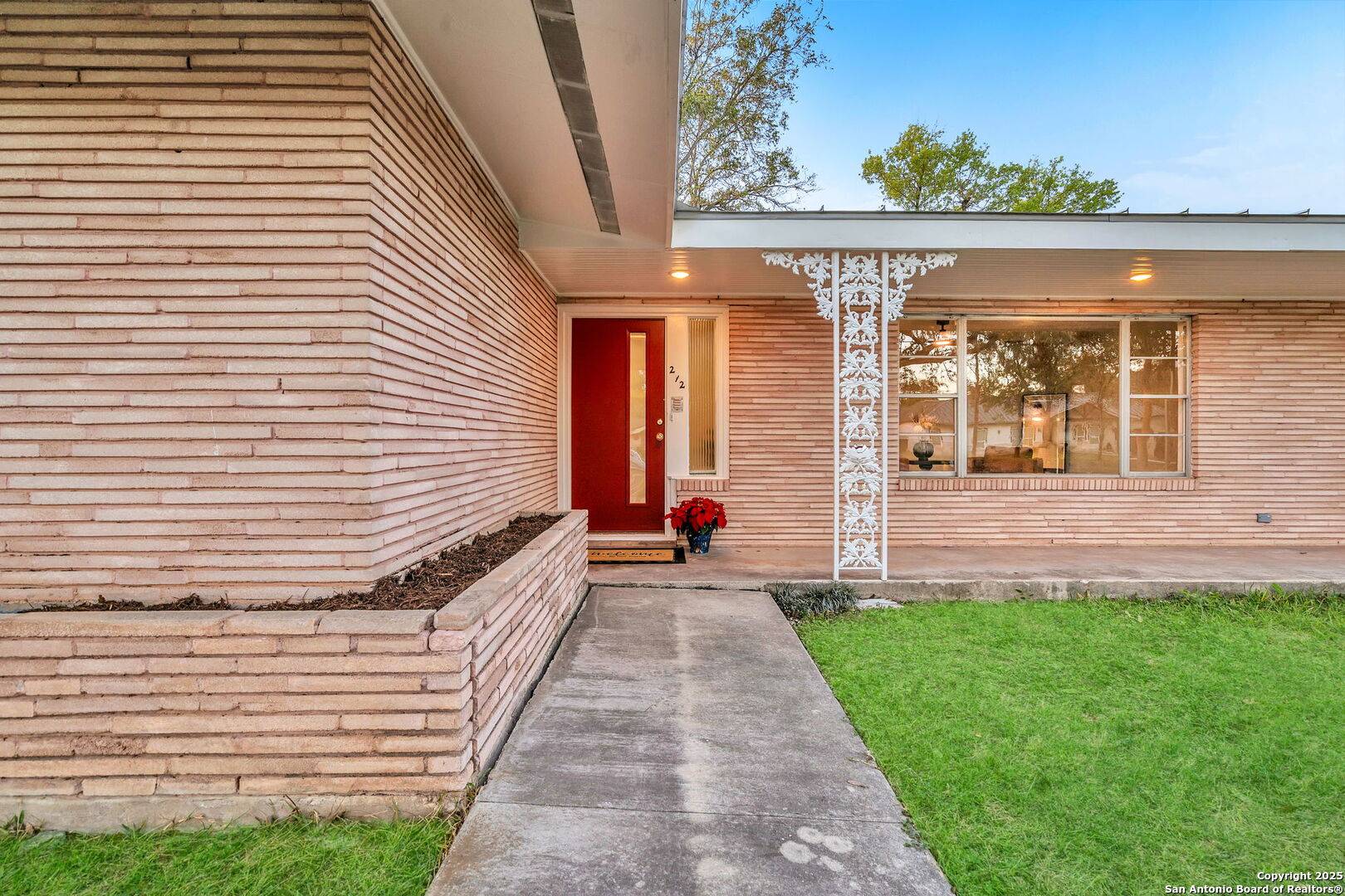 Castle Hills, TX 78213,212 Atwater