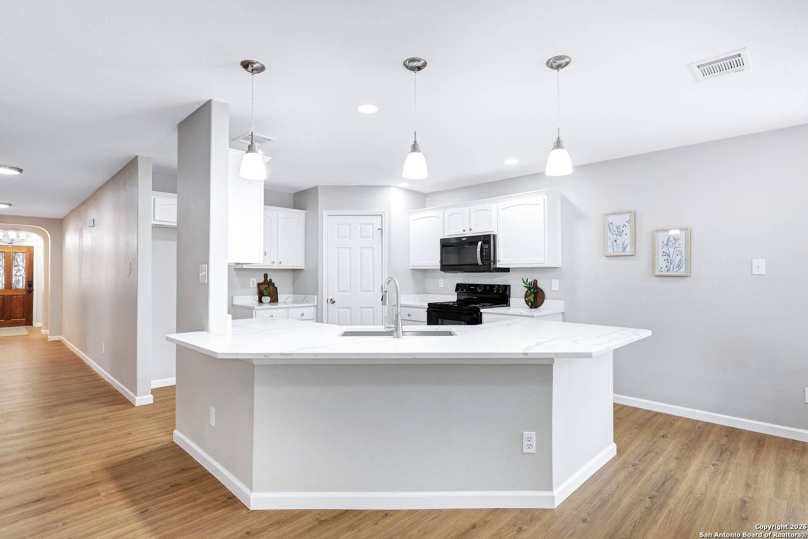 San Antonio, TX 78252,7823 Afterglow Vale