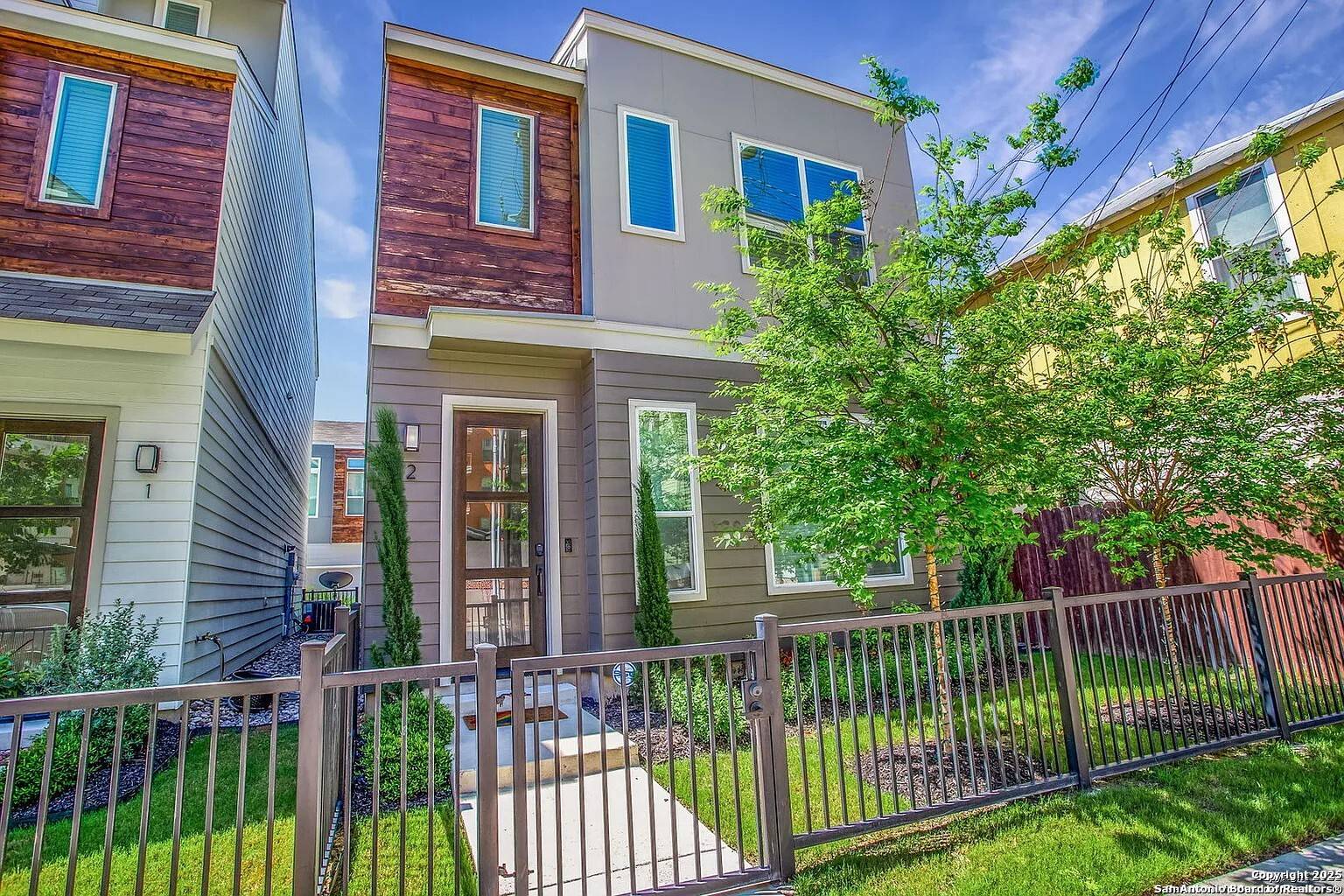 San Antonio, TX 78204,430 Clay UNIT UNIT 2