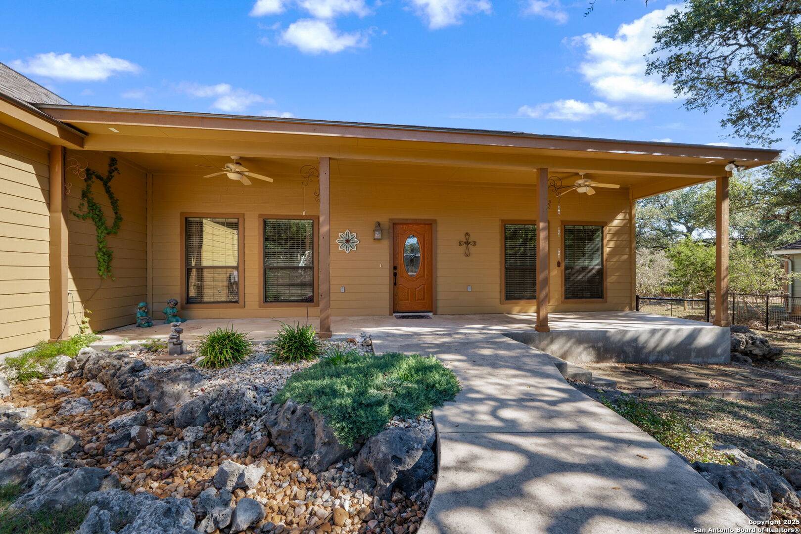 Spring Branch, TX 78070,905 Cypress Pass