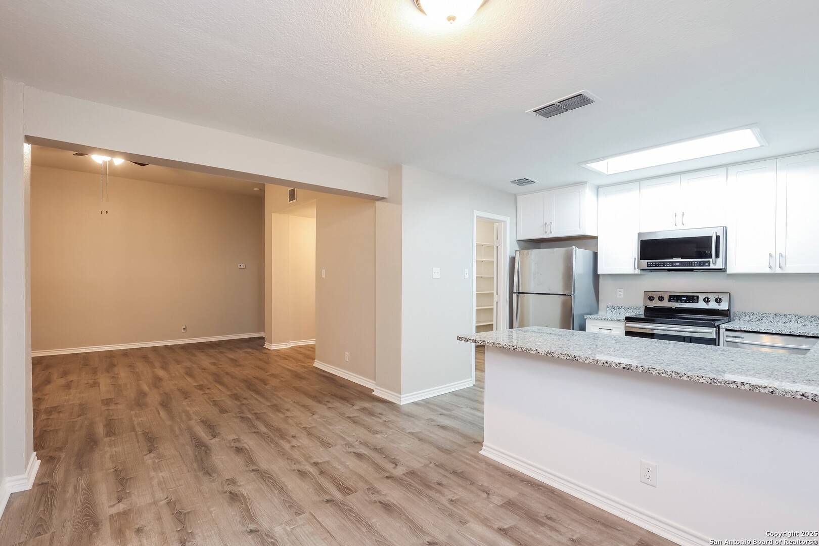 San Antonio, TX 78239,8734 Shallow Ridge