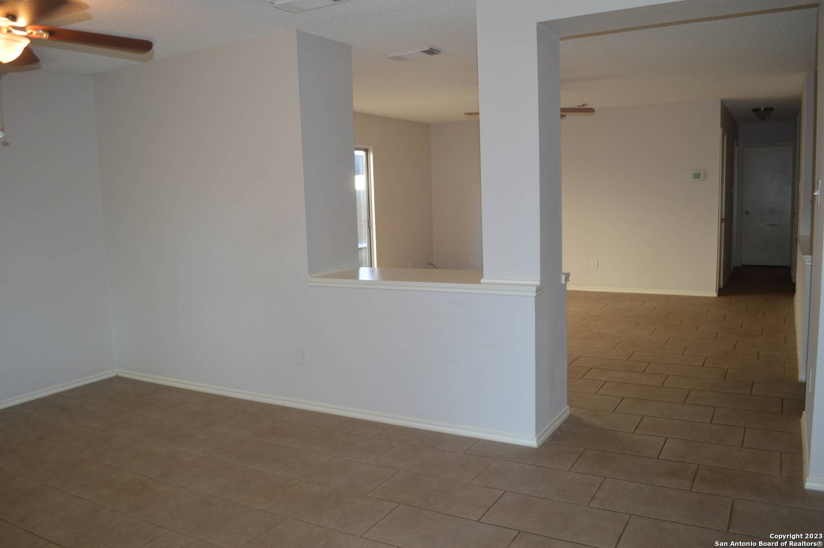 San Antonio, TX 78245-2838,9822 HIGHLAND CRK